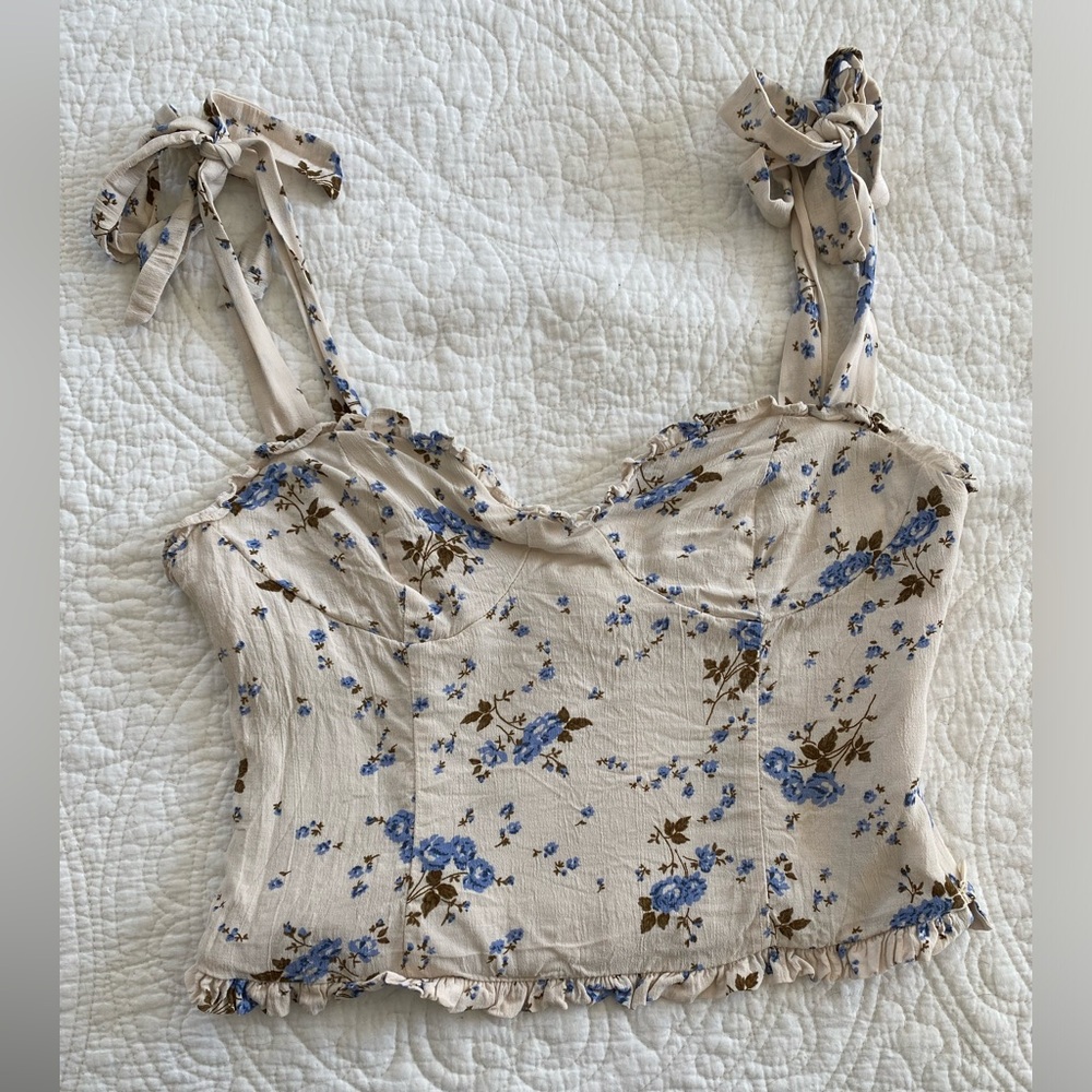 ASTR The Label Floral Tank Top